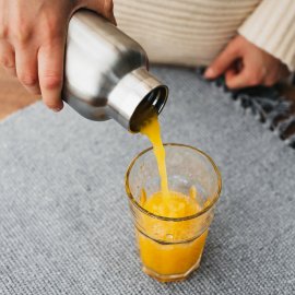Bambaw Rostfri Isolerad Vattenflaska med bambukork, 750 ml